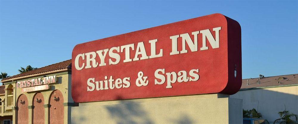 Crystal Inn Suites & Spas Inglewood Bagian luar foto